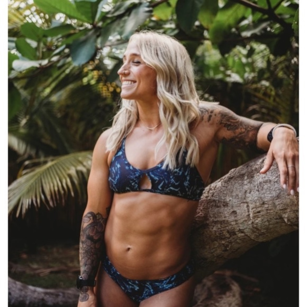 Fleo swim suit NWT